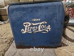 Vintage 1950s Drink Pepsi Cola Blue Metal Ice Cooler chest double dot